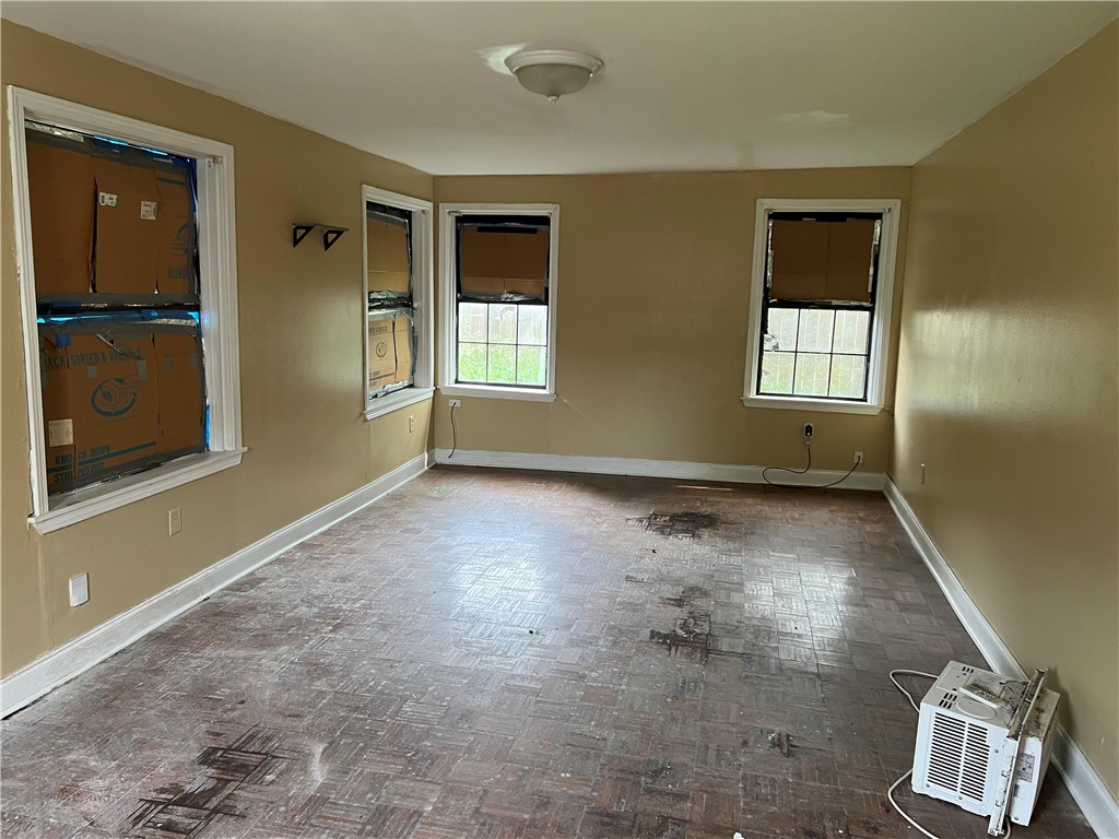 4402 Sequoia St Property Photo 9