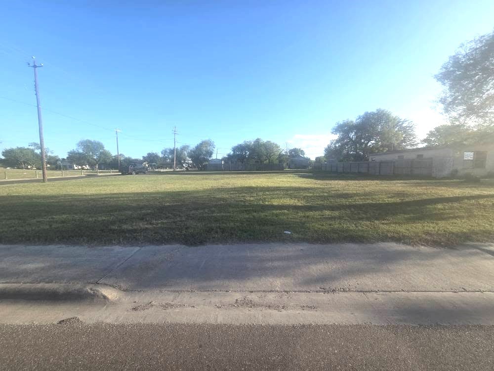 600 W Corral Ave Property Photo 1