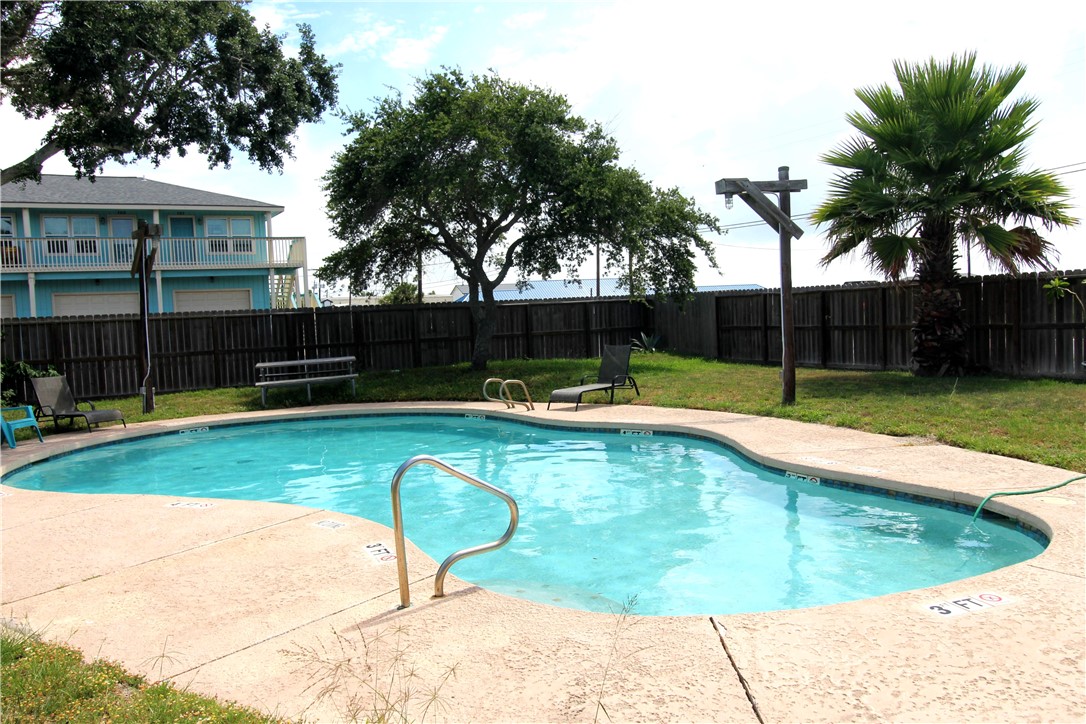 1809 Hillcrest 501 Property Photo 5