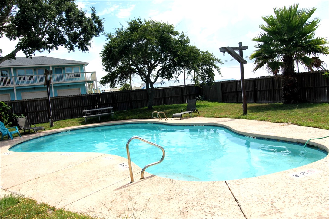 1809 Hillcrest 501 Property Photo 6
