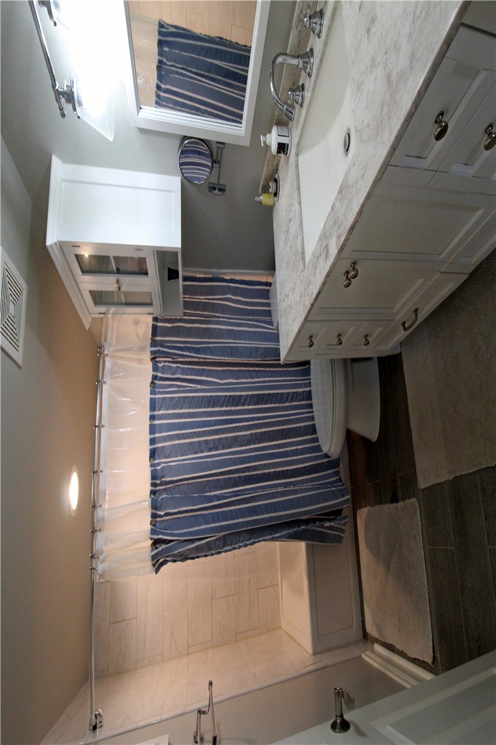 1809 Hillcrest 501 Property Photo 24