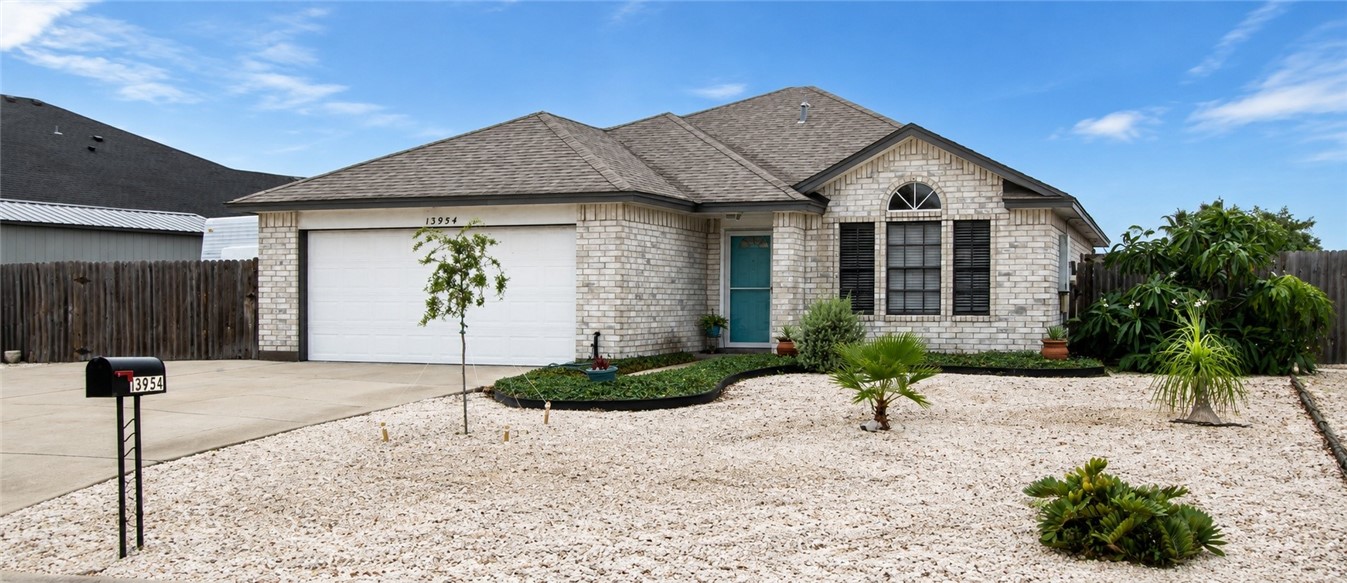 13954 Seafarer Dr Property Photo 1