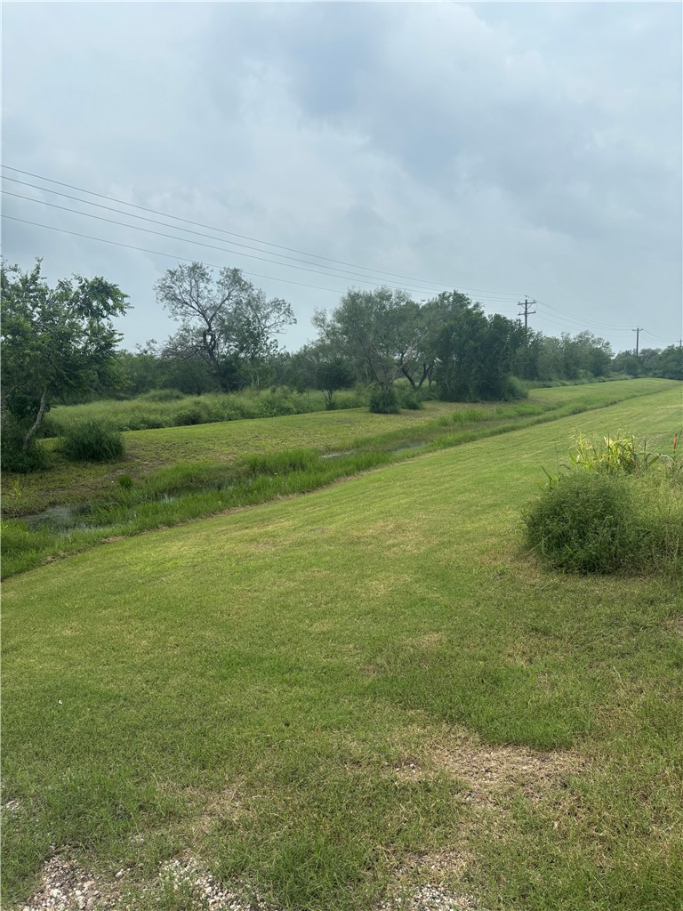 6292 Us-s 281 Hwy Property Photo 3