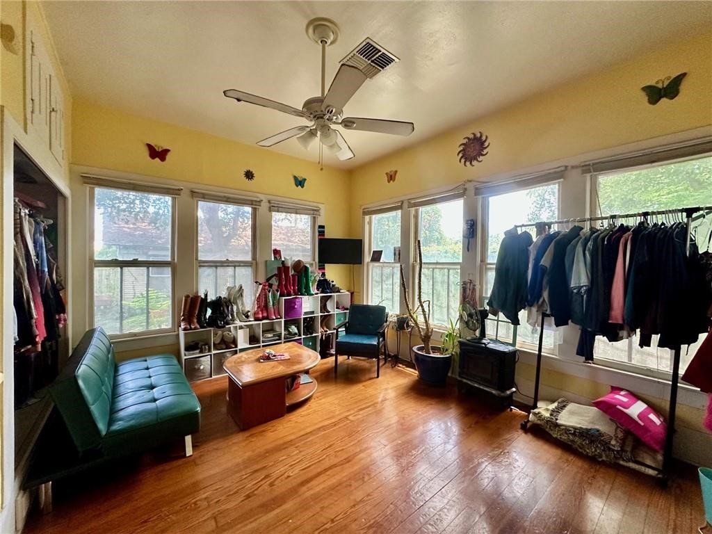 518 E Kenedy Ave Property Photo 15