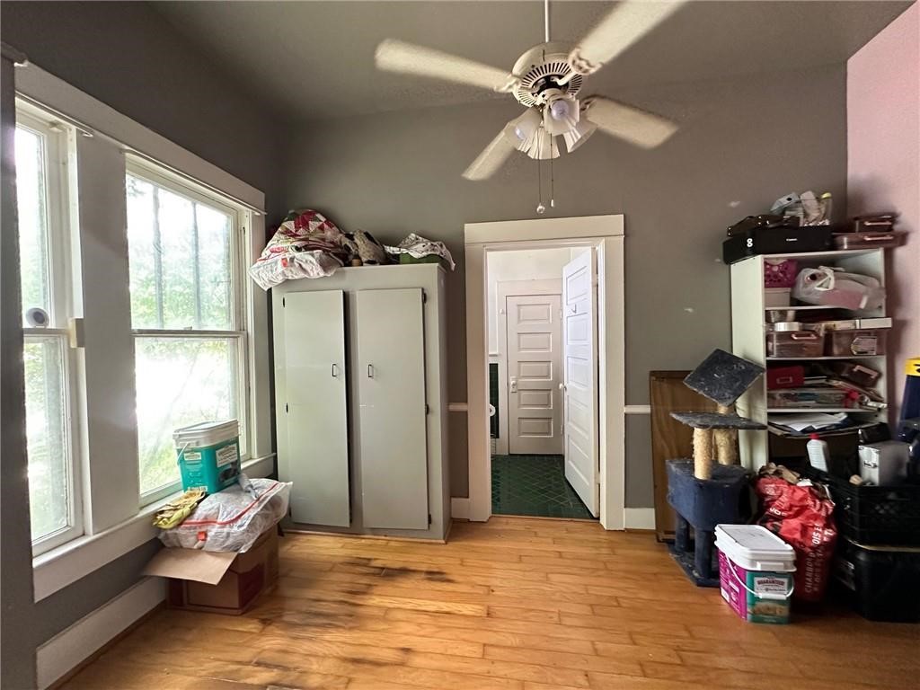 518 E Kenedy Ave Property Photo 19