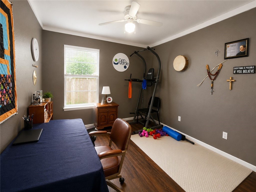 406 Bayview Blvd Property Photo 9