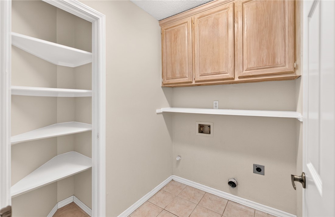 15306 Key Largo Ct Property Photo 19