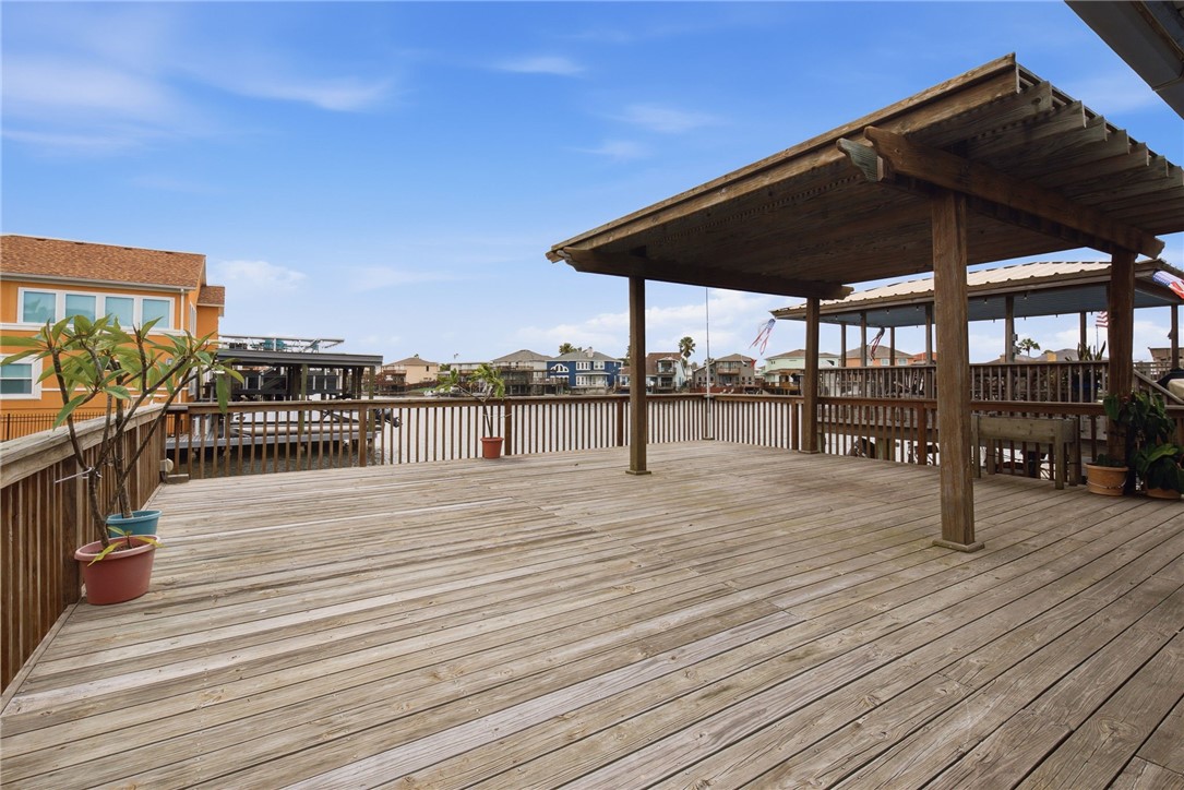 15306 Key Largo Ct Property Photo 26