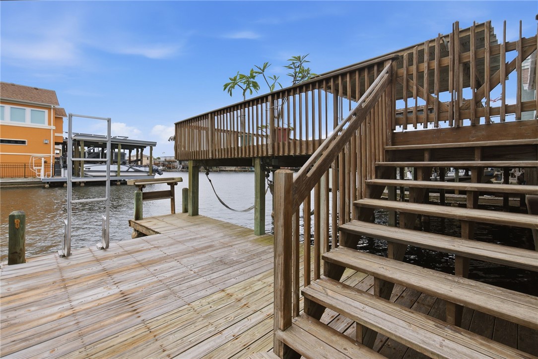 15306 Key Largo Ct Property Photo 30