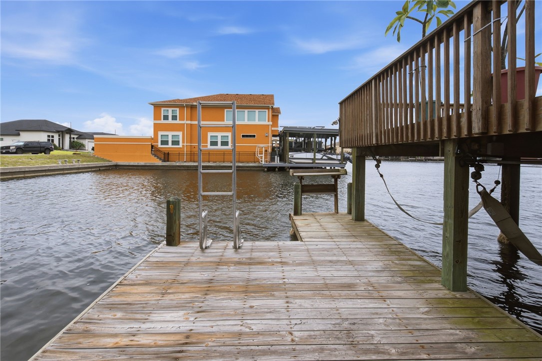 15306 Key Largo Ct Property Photo 31