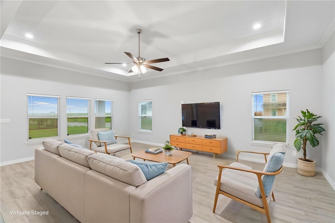 100 Speargrass Property Photo 7
