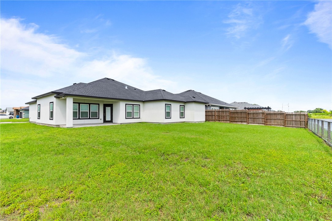 100 Speargrass Property Photo 31