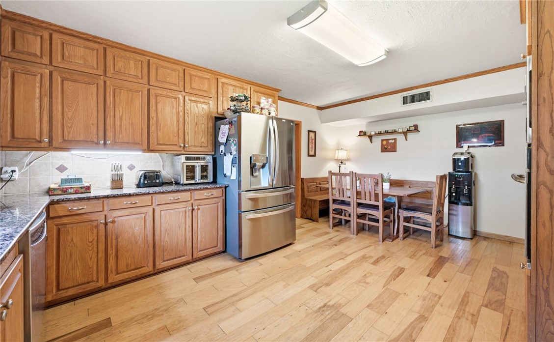 6996 Lovers Lane Property Photo 10