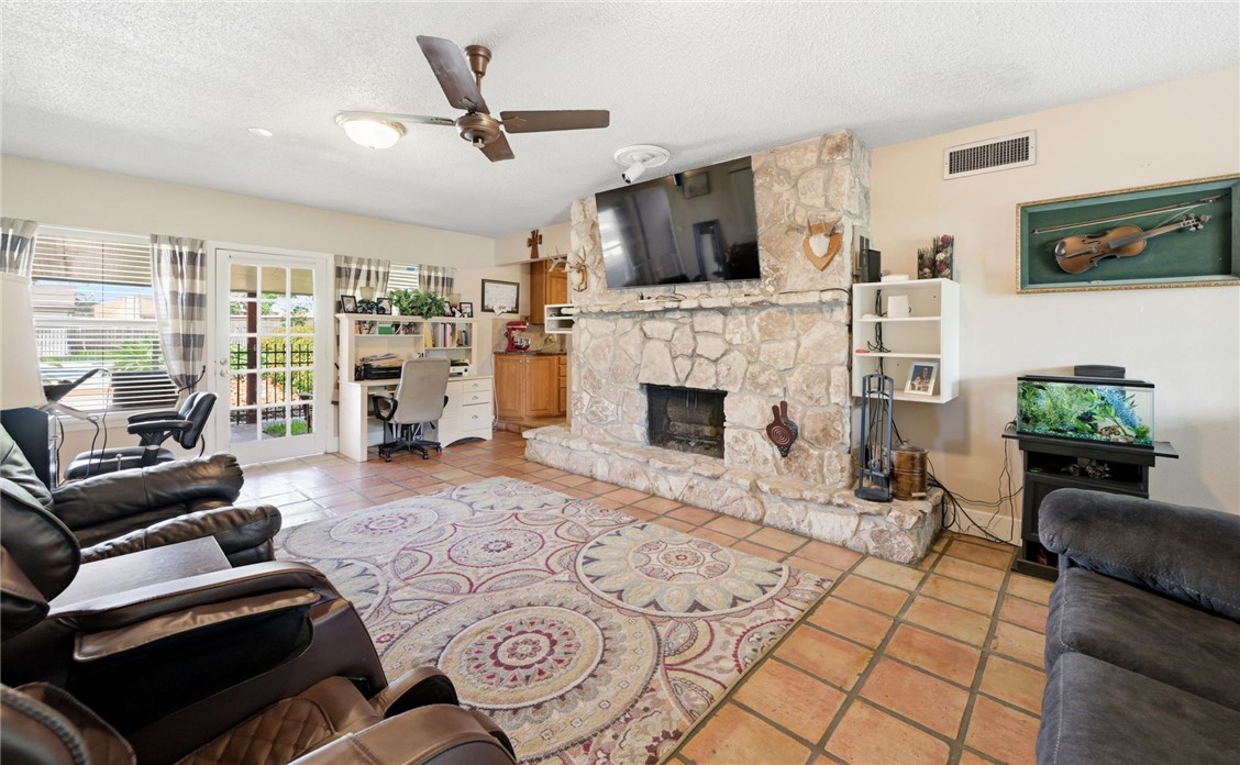 6996 Lovers Lane Property Photo 12