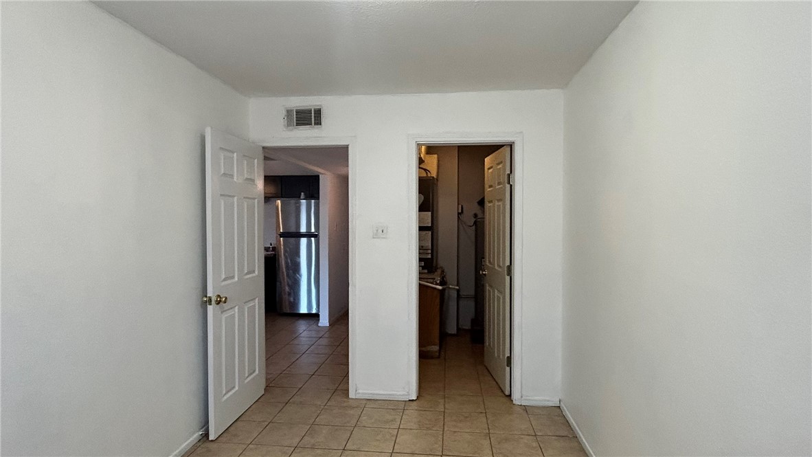 1004 Austin St 9 Property Photo 20
