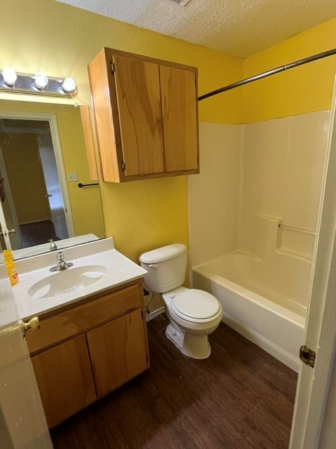 717 Dominga Dr Property Photo 7
