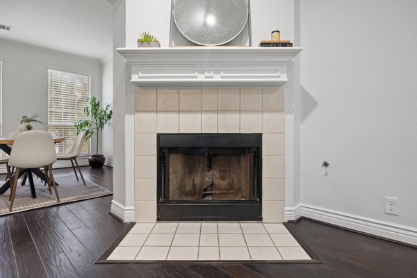 3917 Canyon Glen Cir Se Property Photo 4