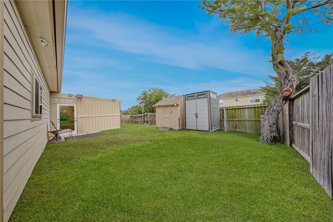 15413 Basswood Dr Property Photo 38