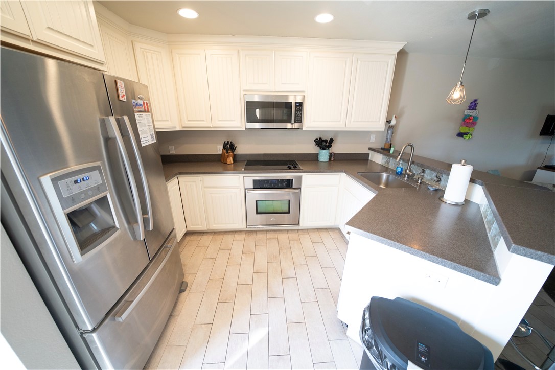 14802 Windward Dr 227 Property Photo 15