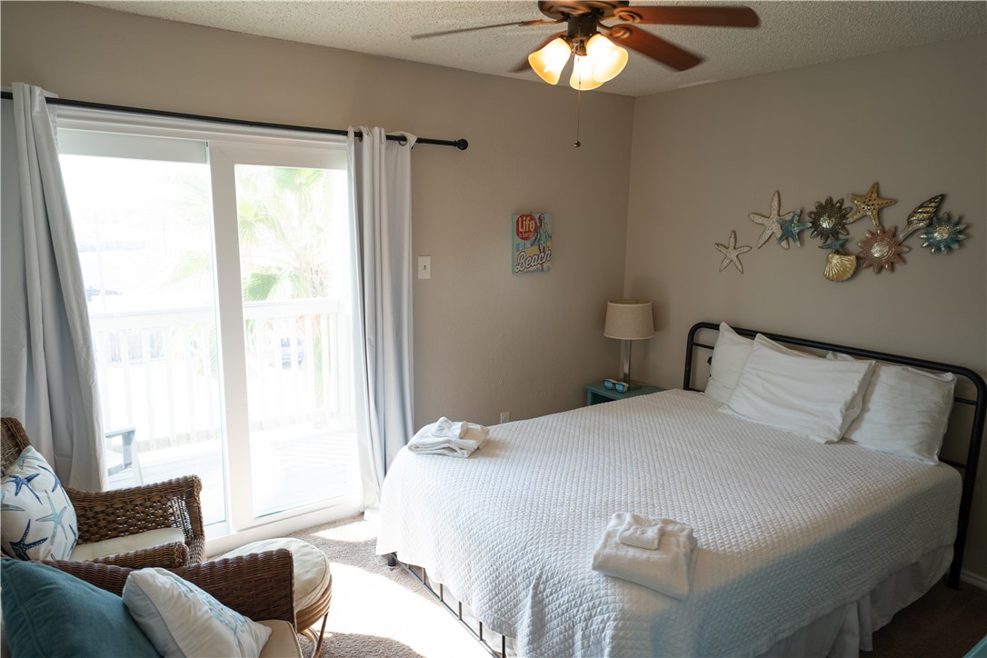 14802 Windward Dr 227 Property Photo 23