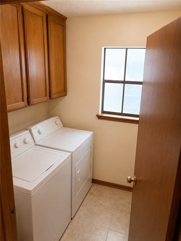 3466 Picadilly Property Photo 15