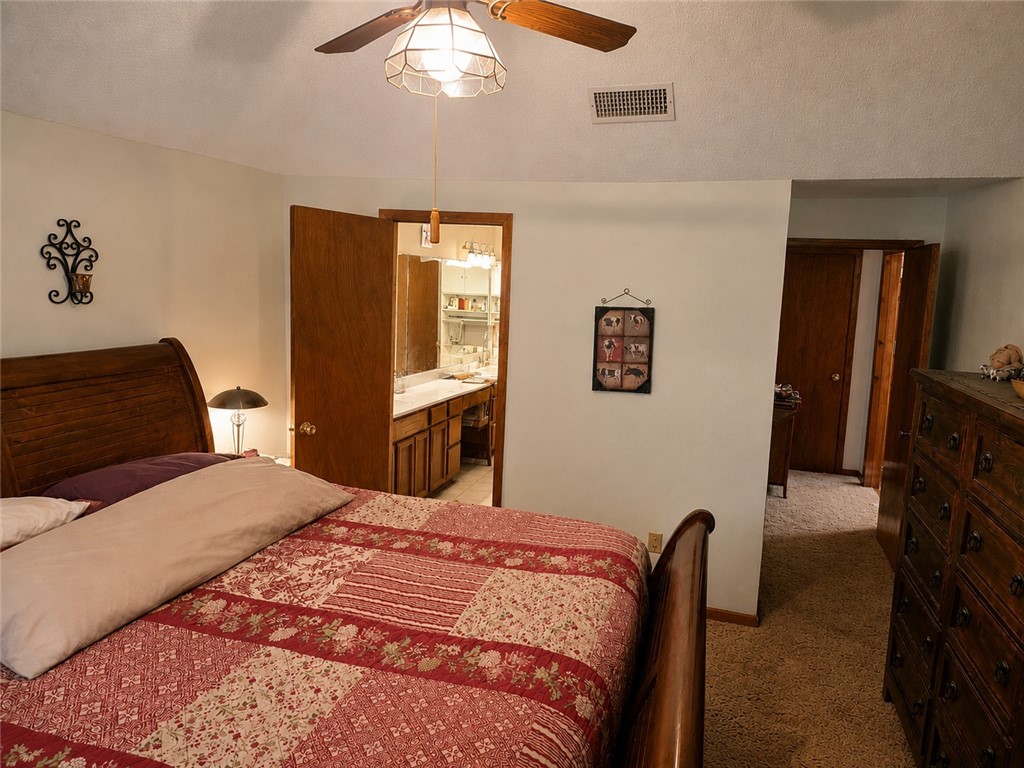 3466 Picadilly Property Photo 17