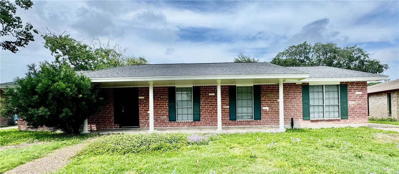 5122 Moultrie Dr Property Photo 1