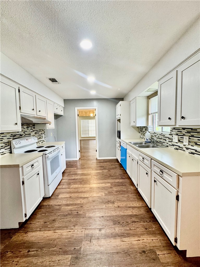 5122 Moultrie Dr Property Photo 8