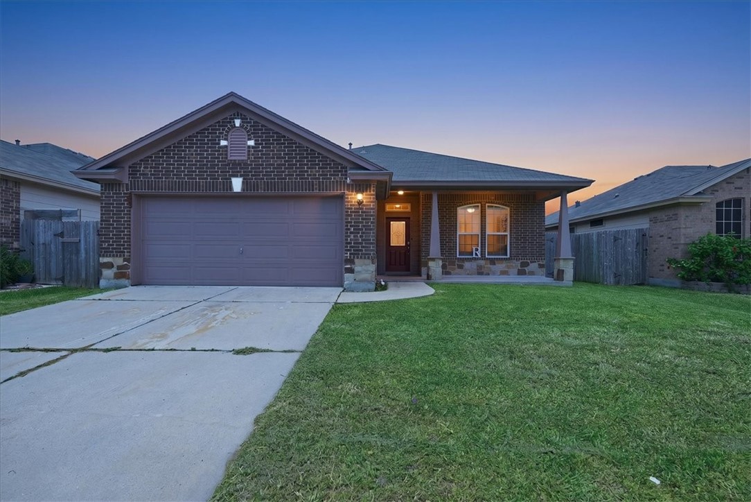 2513 Las Brisas St Property Photo 1