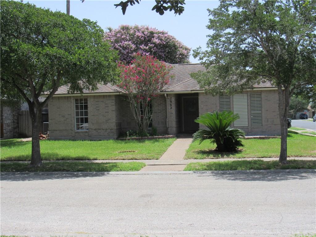 7962 Caribou Dr Property Photo 1