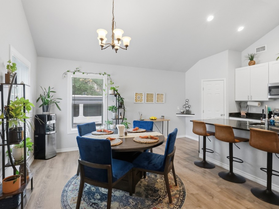 2111 Lone Star Property Photo 8