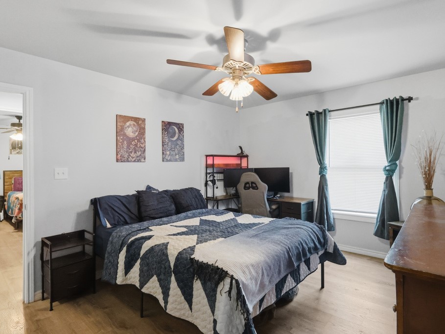 2111 Lone Star Property Photo 12