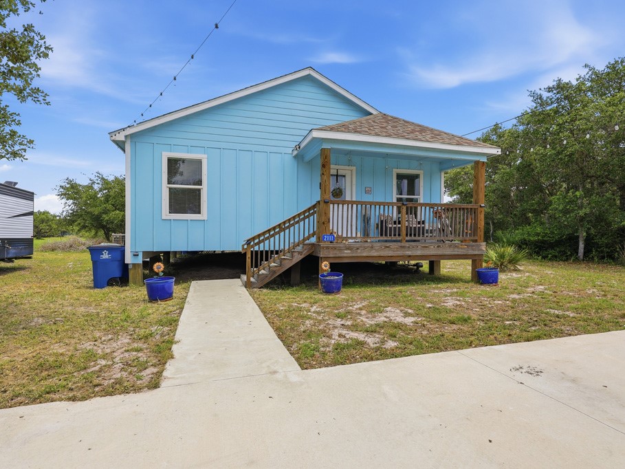 2111 Lone Star Property Photo 24