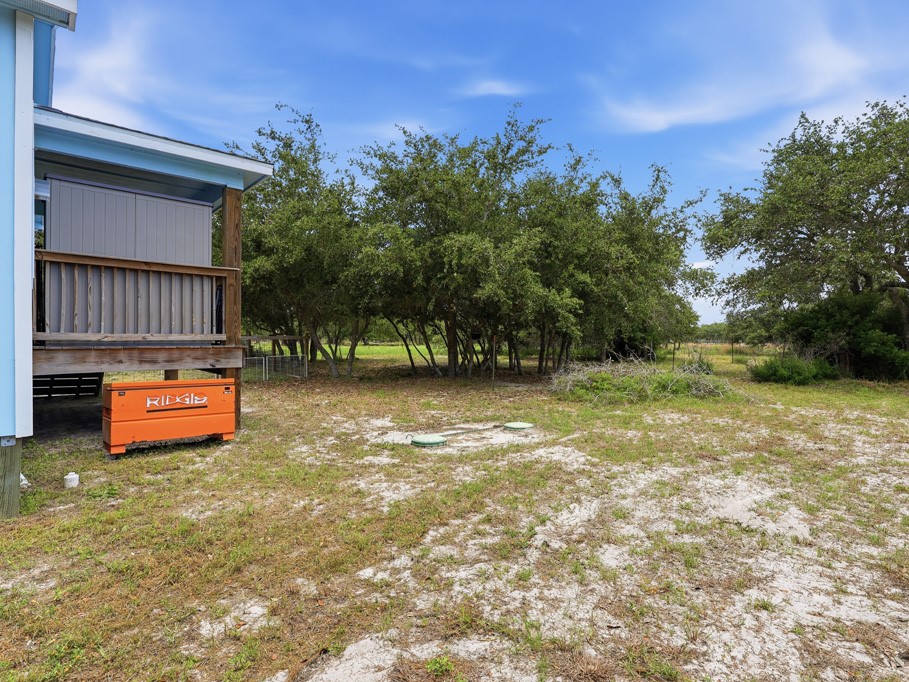 2111 Lone Star Property Photo 26