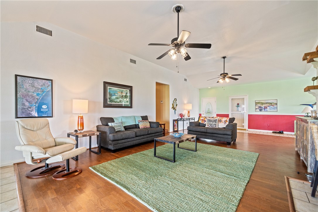 4931 Fm 1781 Property Photo 6