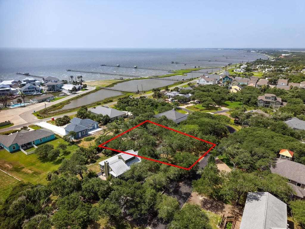 9 Bahama St Property Photo 4