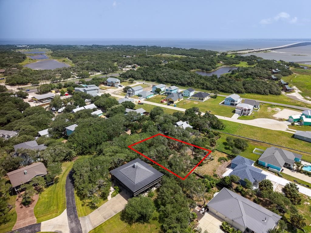 9 Bahama St Property Photo 6