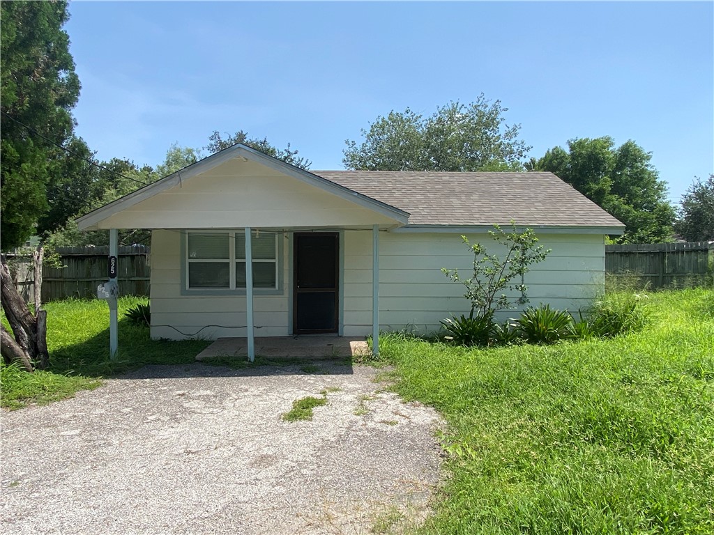 625 W Market St Property Photo 29