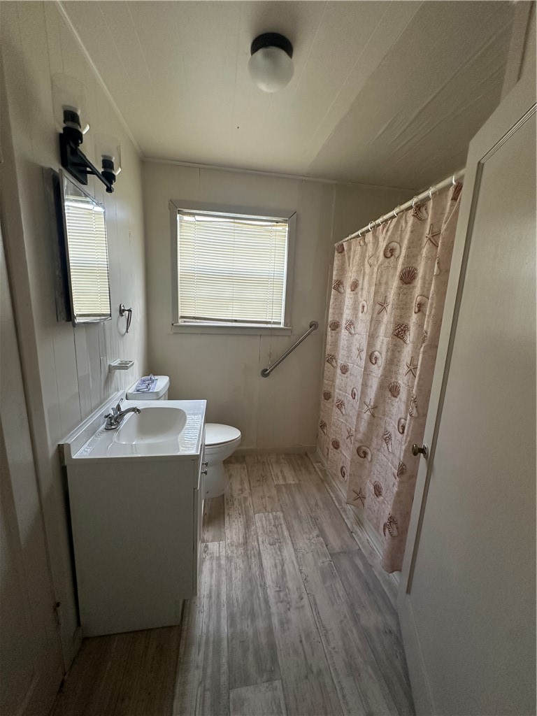 215 W Heard Property Photo 17