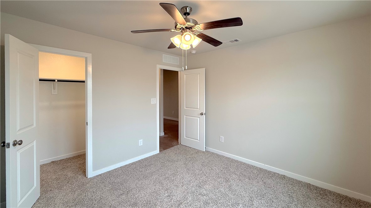 1441 Irigoyen St Property Photo 11