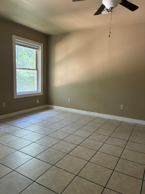 217 N 1st St 12 Property Photo 11