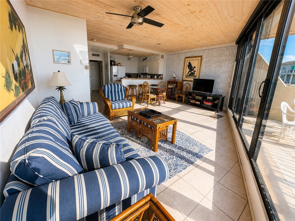 7477 State Highway 361 204 Property Photo 7