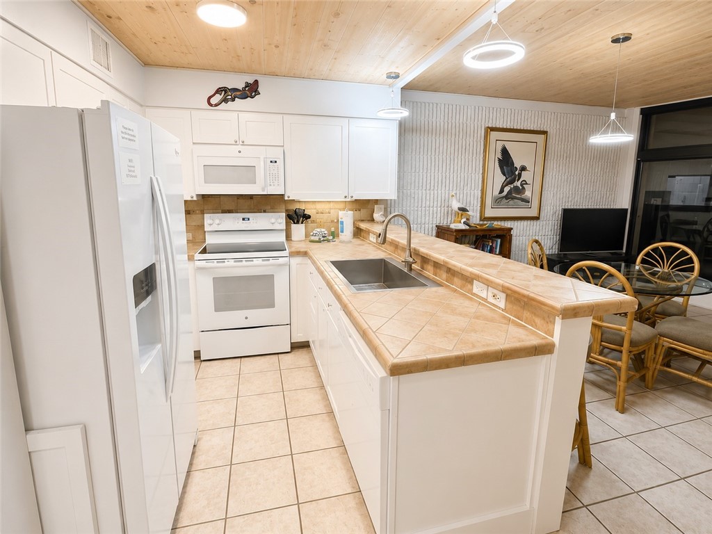 7477 State Highway 361 204 Property Photo 16