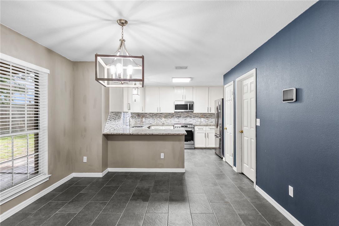 7218 Yaupon Dr Property Photo 6