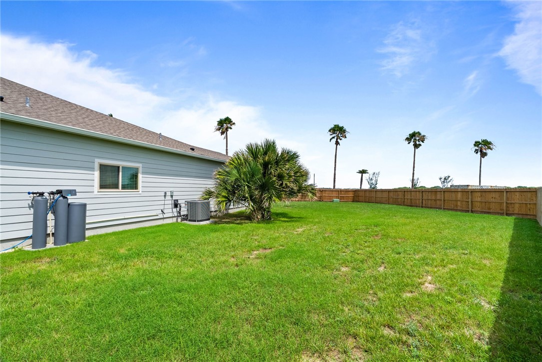 3114 Adak Ct Property Photo 26