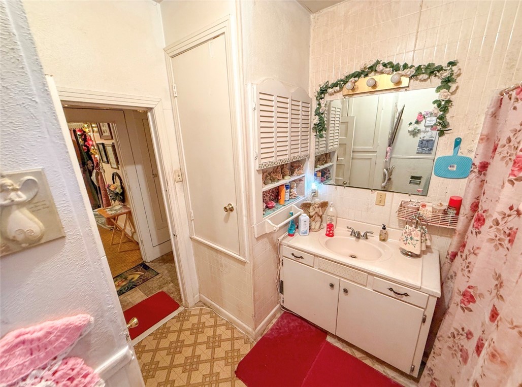 1117 E Fordyce Ave Property Photo 12