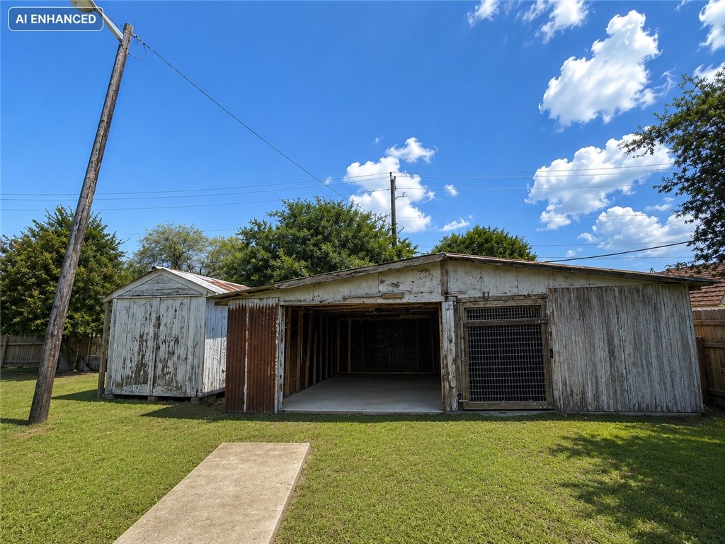 1117 E Fordyce Ave Property Photo 26