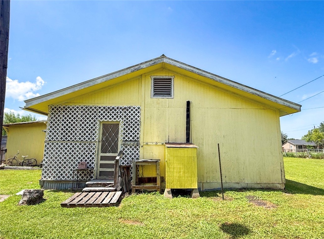 1117 E Fordyce Ave Property Photo 31