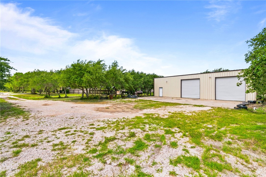941 Weeping Willow Property Photo 33