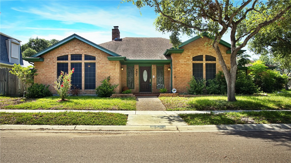 7401 Venice Dr Property Photo 1